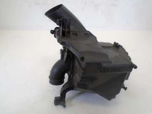 CAJA DE AIRE FORD FOCUS TITANIO 1.0 GASOLINA AV61-9600-BF 2011-2018 - Imagen 1 de 6