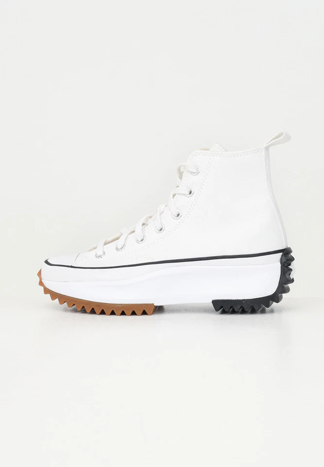 Converse Run Star Hike