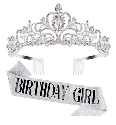 Juego de faja y tiara de cumpleaños Foto 1 de 4