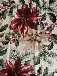Tovaglioli di Panno Natale Poinsettie Quattro 19x19 Quadrati Poli Vacanze Agrifoglio Berry - Foto 1 di 5