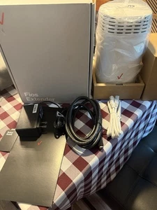 Verizon Fios Wi-Fi 6 Extender E3200 - Afbeelding 1 van 2