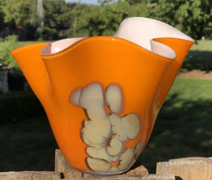Vintage Murano orange Taschentuch Stil Gehäuse italienische Fazzoletto handgeblasene Vase - Bild 1 von 12