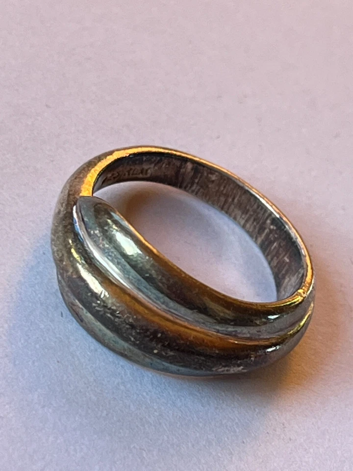 Anillo RLM Robert Lee Morris 925 Marcado Ridge Plata Cónico Banda Modernista Talla 8 Foto 1 de 4