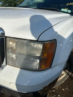07 08 09 10 11 12 13 GMC SIERRA 1500 Conjunto de faros lado del conductor izquierdo Foto 1 de 4