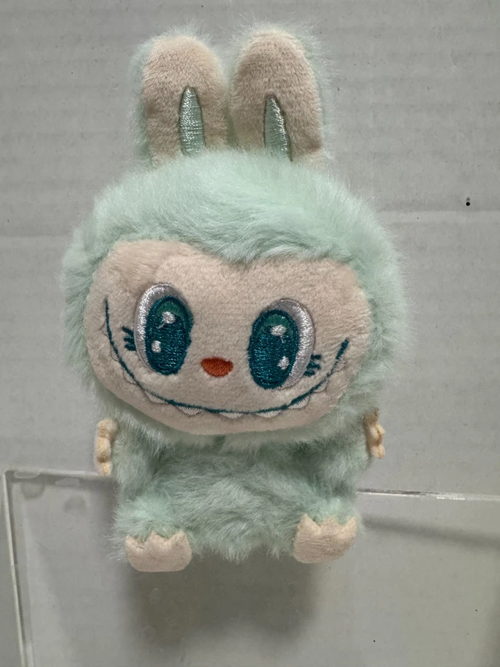 ¡Demasiado lindo! LABUBU Llavero Llavero Coleccionable Clip En Bolsa Dije Aqua Foto 1 de 4