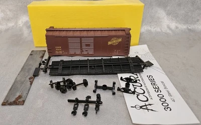 Nuevo de Lote Antiguo Accurail Escala HO Chicago y North Western 40' Doble Puerta Acero Caja Coche 3005 Foto 1 de 3