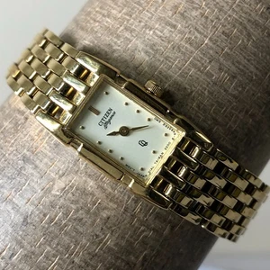 Citizen Elegance Damenmode goldfarbene rechteckige Quarz 13 mm Uhr 5 1/4" - Bild 1 von 12