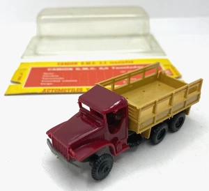 44014 EKO / SPAIN /  #4028 GMC M2 6X6 PLATEAU RIDELLES ROUGE 1/87 HO - Picture 1 of 3
