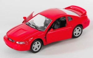 SPEDIZIONE LAMPO FORD MUSTANG GT 1999 rosso/red 1:32 Welly modellino auto NUOVO - Foto 1 di 1