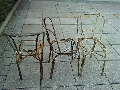 LOT DE 3 CHAISES design 40/50 fer forgé art deco ? - Photo 1/4