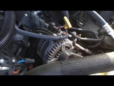 Alternador usado compatible con: Jeep Wrangler 2011 3,3 L 140 amperios grado A Foto 1 de 4