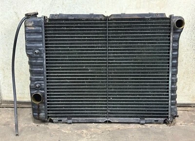 1970 71 Mercury Cyclone Montego Radiator Small Block ORIGINAL D0AE-E 351C - Image 1 of 4