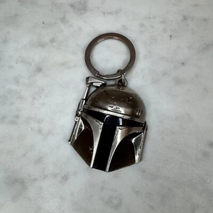 Star Wars Mandaloriano Casco Llavero Metal Tono Plata Coleccionable 2"x2" Pesado - Imagen 1 de 4
