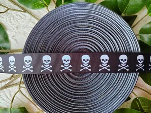 Skull 22mm 7/8" 1 Yard Black Grosgrain Ribbon Halloween Party Crafts Bow Wrap - Picture 1 of 2