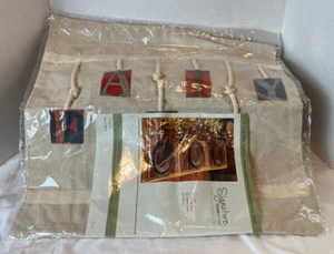 FAMILY Signature Homestyles Pillow Cover Case NEW NWT Square 18" x 18" - Picture 1 of 3