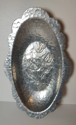 Vintage Hammered Hand Wrought Creations By RODNEY KENT # 406 TULIPS - Image 1 of 4