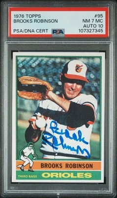 Tarjeta firmada 1976 Topps Brooks Robinson Baltimore Orioles PSA 7MC ADN automático 10 Foto 1 de 2