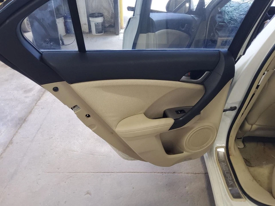 TSX       2010 Door Trim Panel Rear 483078 Foto 1 de 1