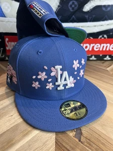 New Era Cherry Blossom Sakura LA Dodgers Indigo Blue Tokyo Series Fitted 7 3/8 - Picture 1 of 5