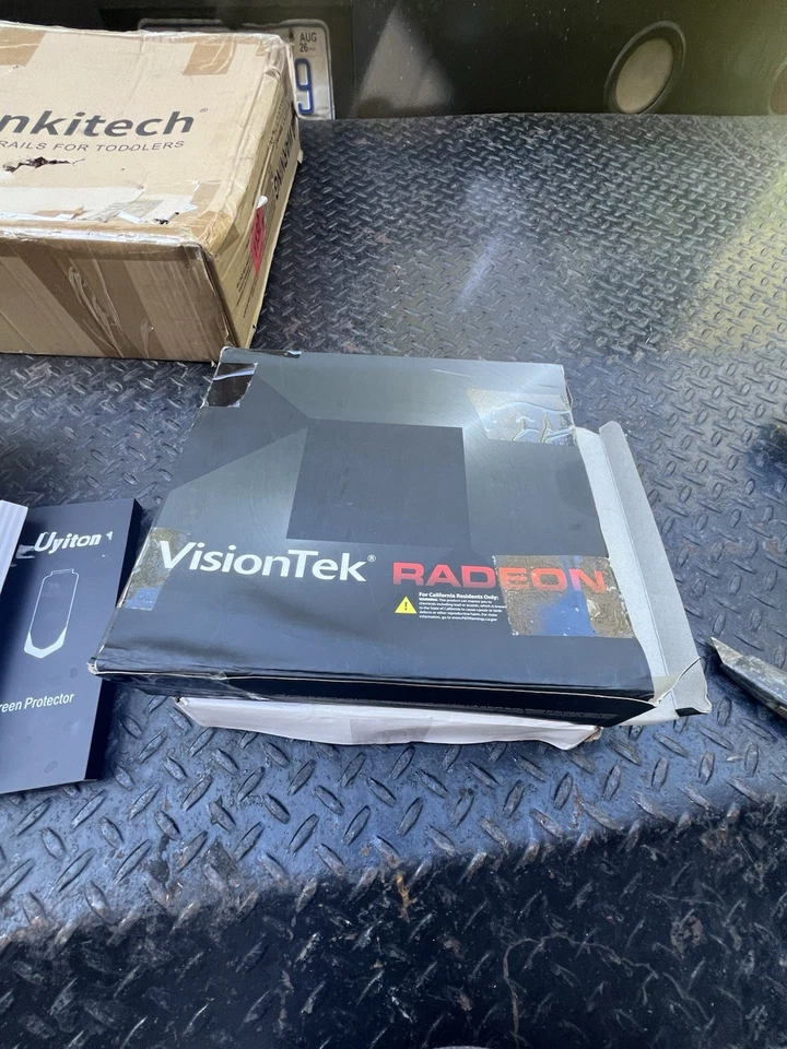 Visiontek Radeon 5450 (900344) 512MB, VHDCI B2 PCIe Graphics Card w/ Box - Image 1 of 4