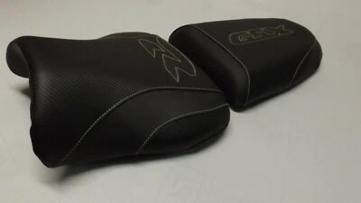 CUSTOM BLACK CARBON FIBER SEAT COVERS WILL FIT SUZUKI GSX 600R/750R/1000R 00/03 - Image 1 of 4