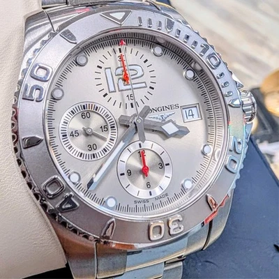 Reloj LONGINES HydroConquest Cronógrafo Automático 41mm L3.673.4 TODO S.S. Fecha Foto 1 de 4