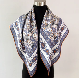 Pure 18 Momme Sarga Seda Envolvente Bufanda Bandana Tótem Estampado Mantón Cuadrado 35" Nuevo - Imagen 1 de 7