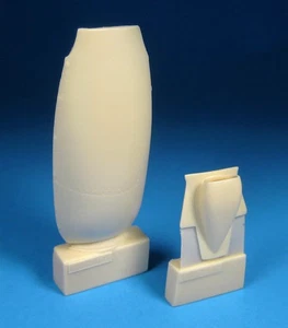 BarracudaCast 1/32 Scale BR32460 Spitfire Mk IX Early (Small) Carburettor Intake - Picture 1 of 4