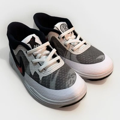 Tênis infantil Nike Kyrie 8 (TD) branco universitário vermelho-preto, tamanho 9C, novo na caixa - Imagem 1 de 4