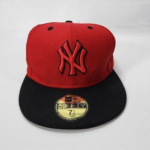 New York Yankees Hat New Era 59Fifty Cap Black Red Fitted Sz 7 1/2 NY MLB - Picture 1 of 10