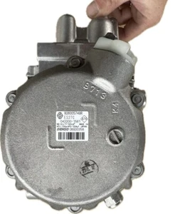 Renault Zoe (AG) 5AQ605 Klimakompressor 926005749R OEM NEU! - Imagen 1 de 5