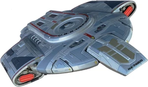 Round2 Pol952/12 1/1000 Star Trek Uss Defiant - Kit per Modellini in Plastica, p - Foto 1 di 12