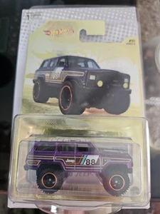 HOT WHEELS GARAGE SERIES 6 1988 JEEP WAGONEER - NEW IN BOX - Picture 1 of 1