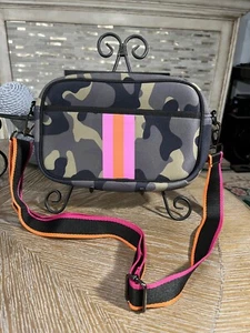 Camouflage Neopren Umhängetasche Schultergurt zwei Taschen - Bild 1 von 8