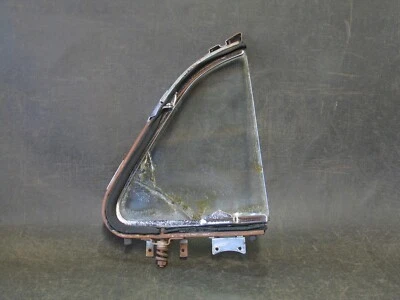 1949 1950 1951 1952 Chevrolet Fleetline janela de ventilação porta dianteira LH DRIVER - Imagem 1 de 4