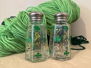 Set of Hand Painted Green Shamrock St. Patrick’s Day Salt & Pepper Shakers - Picture 1 of 4