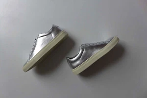 Frau von Common Projects Achilles Retro niedrig silber - 35 36 38 39 40 - Brandneu mit Etikett, £ 375 - Bild 1 von 12