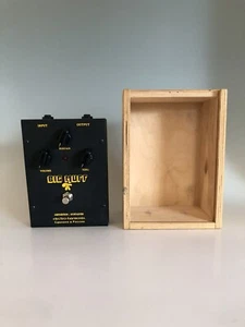 Electro-Harmonix Big Muff Distortion/Sustainer Russia Vintage Guitar Pedal & box - Picture 1 of 6