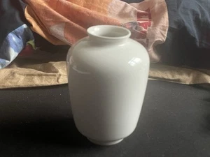 Kpm Berlin Vase, Form Halle 1 - Bild 1 von 9