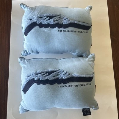 复古蓝色 FUBU 原装罕见枕头 FUBU 家庭收藏 罕见 2000 年代 — 第 1/4 张图片