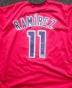 Jose Ramirez Signed Custom Red Jersey Beckett Guardians - Picture 1 of 2