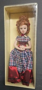 Damen der Ära Porzellan Puppe Ukraine Anna Osoros 8 cm groß Made in China - Bild 1 von 4
