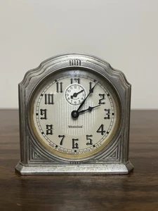 Sveglia vintage Westclox modello 61C cassa argento dura anni 30 funziona benissimo - Foto 1 di 5