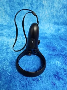✅ Genuine Oculus Quest 1 / Oculus Rift S Controller RIGHT hand Only *TESTED - Picture 1 of 5