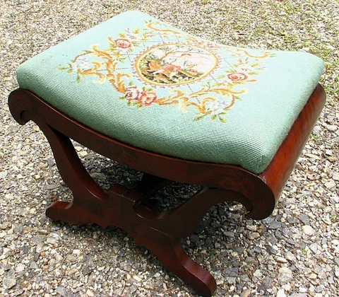 AM. EMPIRE WINDOW SEAT, OTTOMAN, BENCH *CROTCH MAHOG. NEEDLE'PT SEAT c.1830 Cover