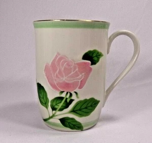 Taza de café alta Otagiri de colección, pintada a mano levantada primavera rosa y follaje - Imagen 1 de 8