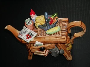 P Cardew Garderners Bench Teekanne Limited Edition #837 / 5000 England Etikett auf PC - Bild 1 von 19