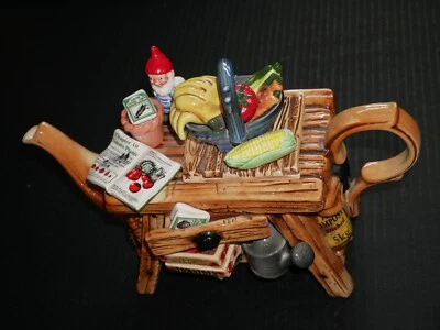 P Cardew Garderners Bench Tea Pot Limited Edition #837 / 5000 England tag on pc - Image 1 of 4