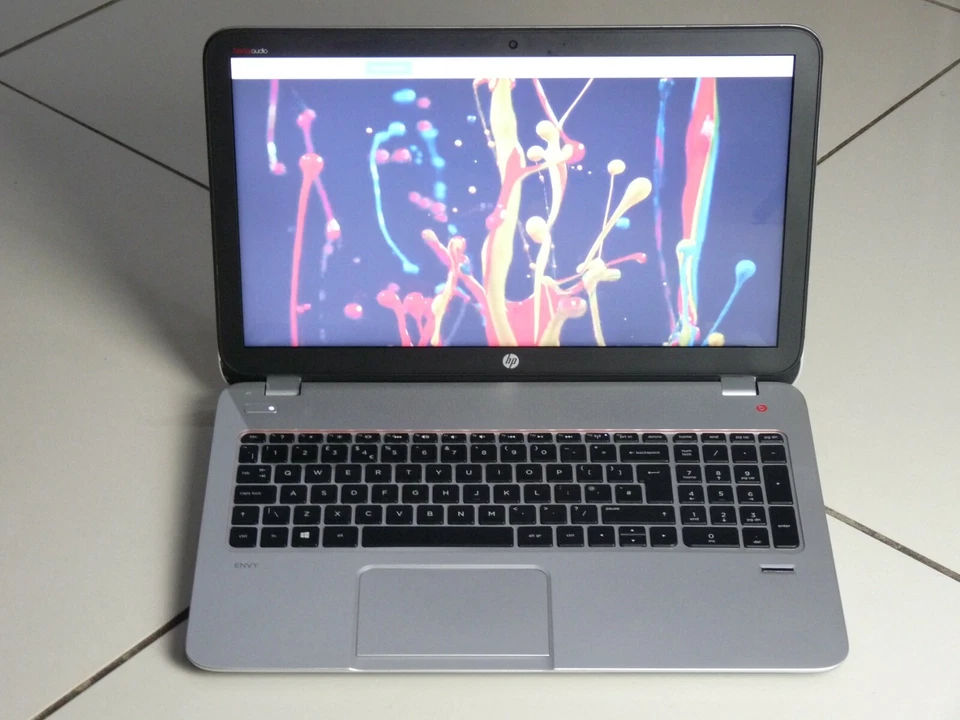 Hp Envy 15-J151  15.6" AMD A10-5750, 8GB, 1TB SSHD,  FullHD,Win 10, - Image 1 of 4