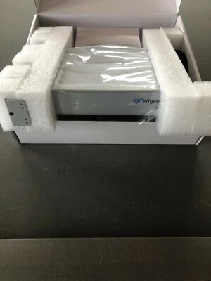 Nuevo EDGEWATER NETWORKS 4550 EdgeMarc 5 Network Services Gateway EM-4550-5 Foto 1 de 4